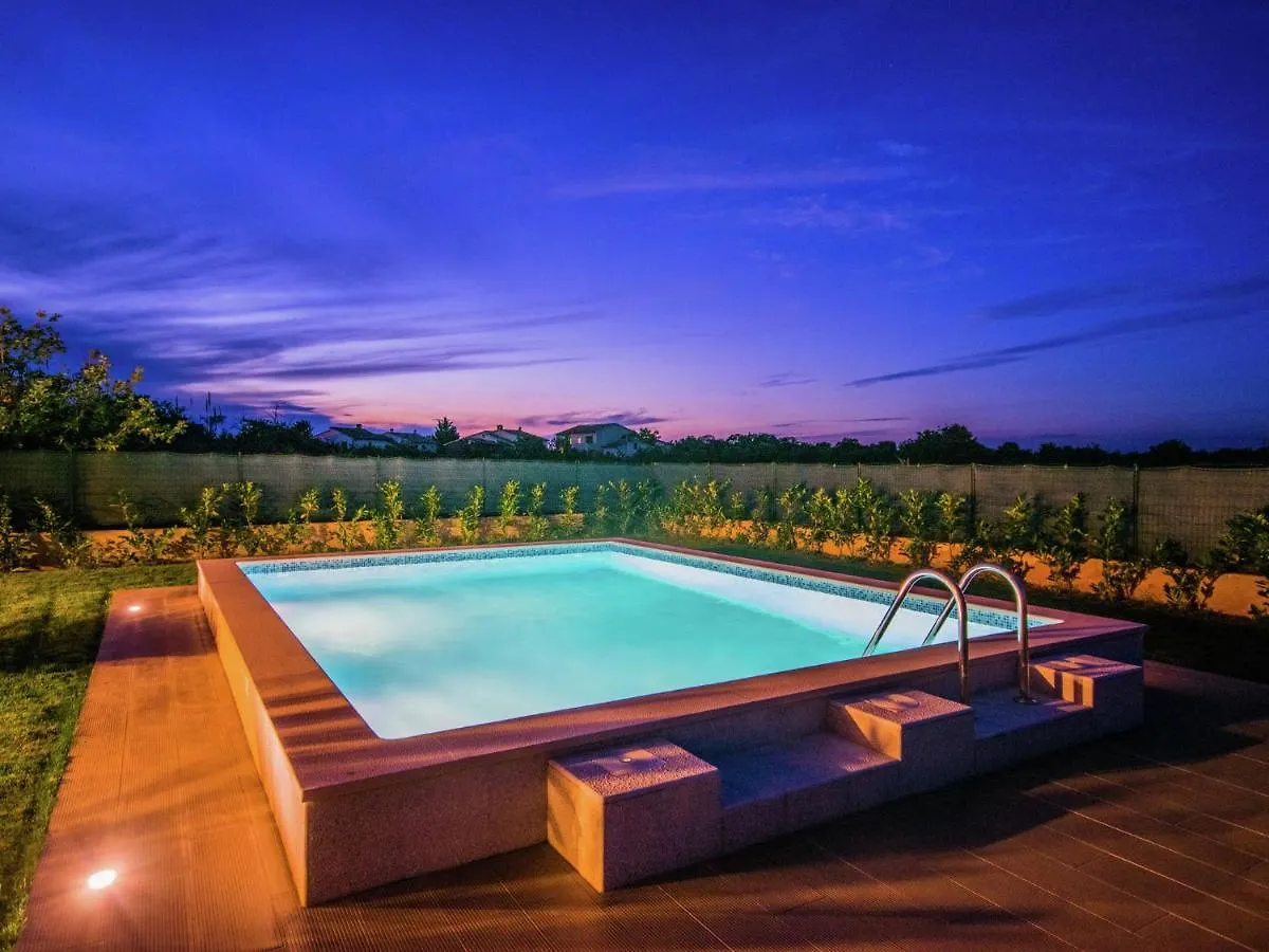 Lovely Holiday Home In Fazana With Swimming Pool Croatia