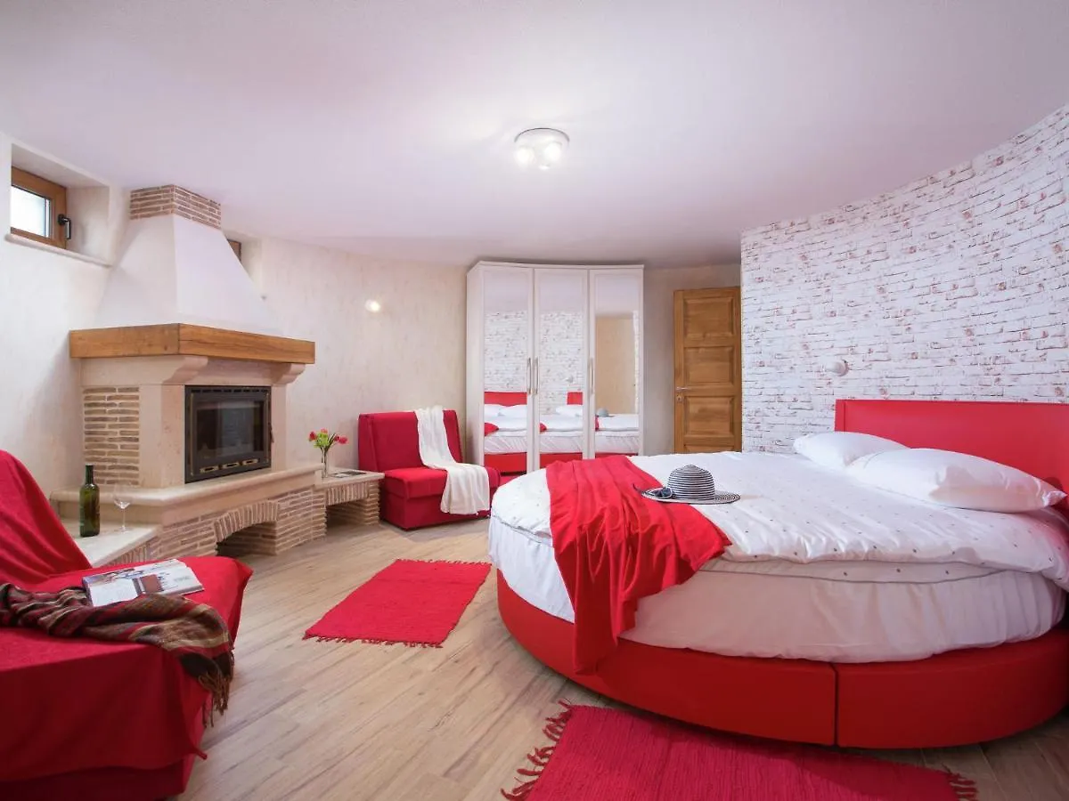 Lovely Holiday Home In Fazana With Swimming Pool 0*, Stinjan Croatia